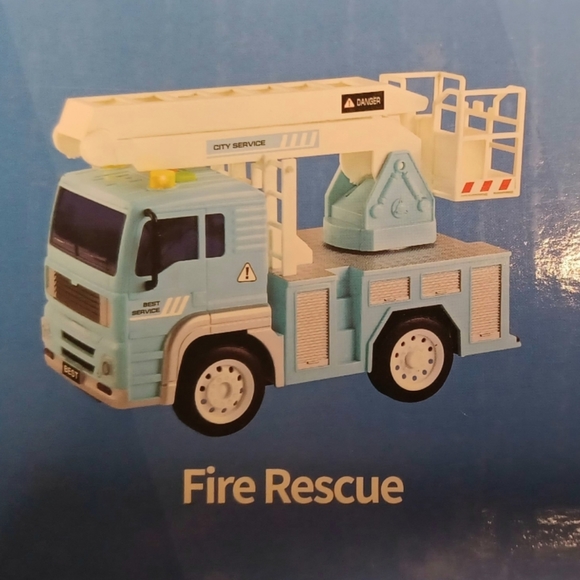 4 Friction Trucks new-Boom Lift, Fire Rescue, Garbage Truck, Dump Truck - Picture 3 of 11